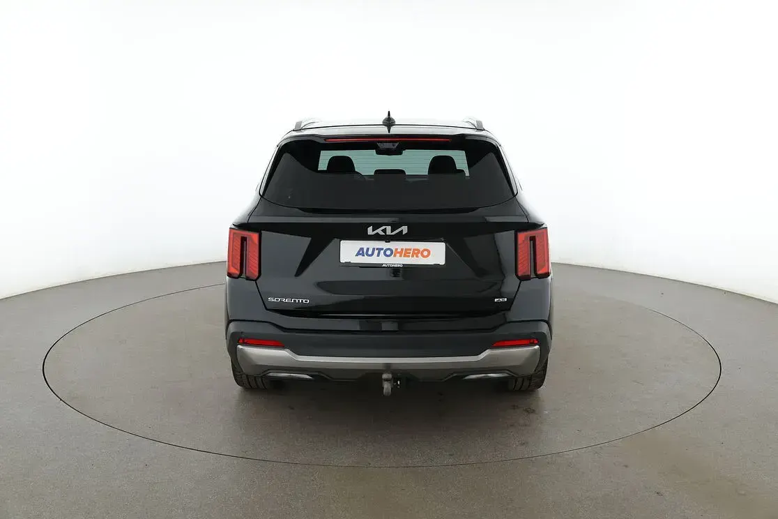 Gebraucht Kia Sorento Platinum 201 PS (147 kW) 2024 Schwarz SUV