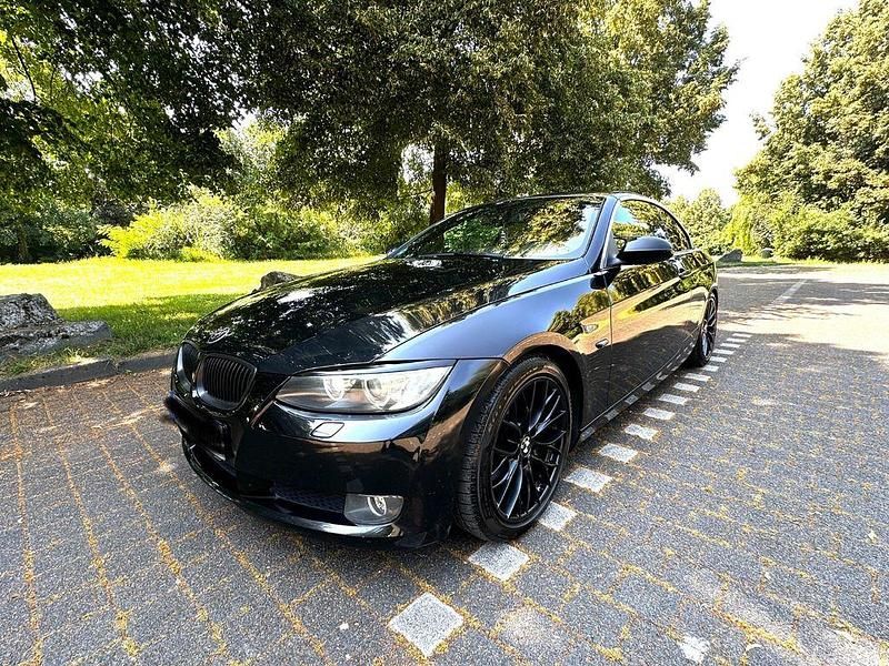 Schwarz Gebraucht 2008 BMW 320 Cabriolet Sport Line Cabrio | 8.200 € (Fairer Preis) - Bild 1/4