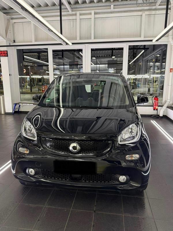 Gebraucht Smart ForTwo Coupé 90 PS (66 kW) 2019 Schwarz Coupé