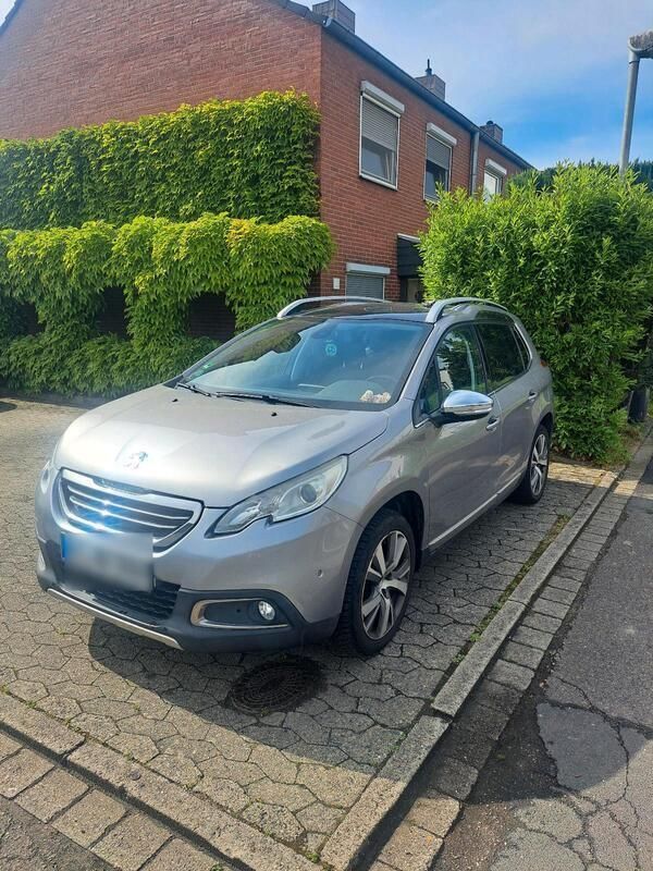 Grau Gebraucht 2013 Peugeot 2008 SUV | 5.990 € (Guter Preis) - Bild 1/4