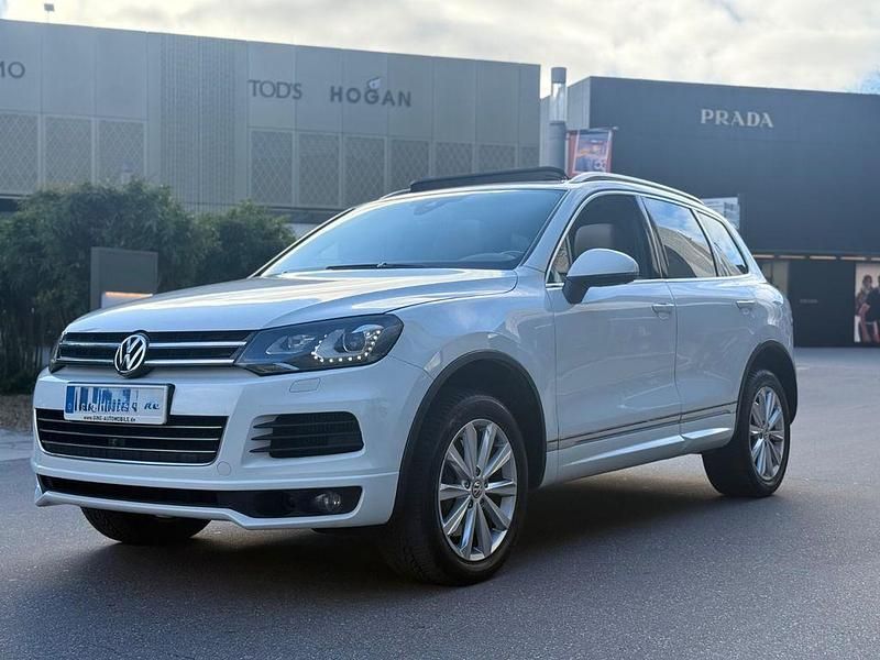 Weiß Gebraucht 2013 VW Touareg Exclusive SUV | 14.990 € (Fairer Preis) - Bild 1/4