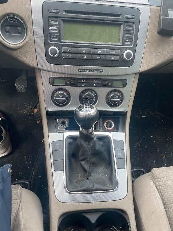 Gebraucht VW Passat Highline 140 PS (102 kW) 2005 Schwarz Kombi