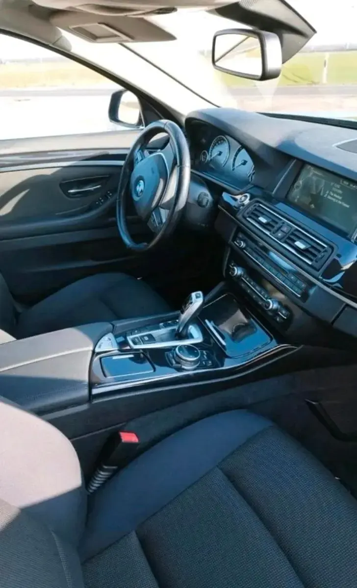 Gebraucht BMW 520 184 PS (135 kW) 2014 Schwarz Kombi