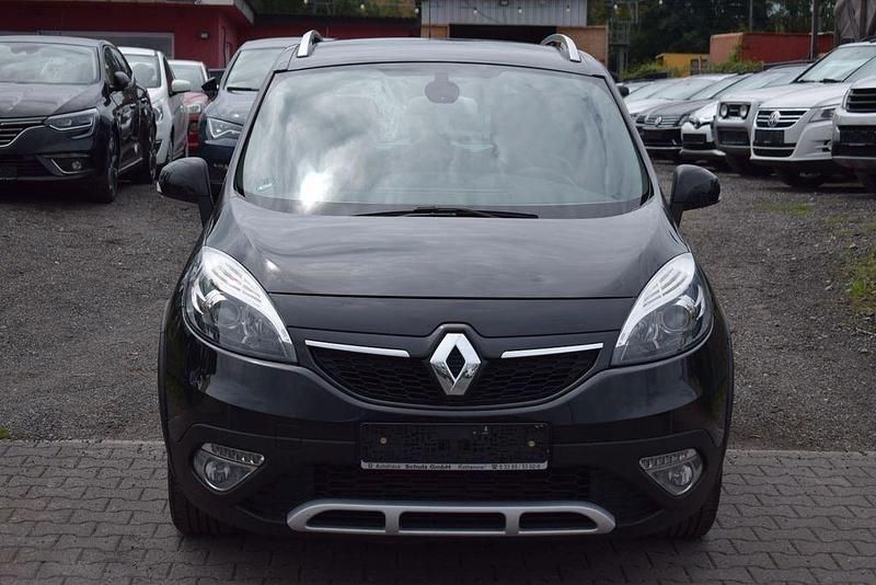 Schwarz Gebraucht 2013 Renault Scénic III Bose Edition Van / Kleinbus | 6.999 € (Fairer Preis) - Bild 1/4