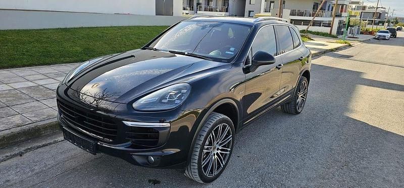 Schwarz Gebraucht 2015 Porsche Cayenne S SUV | 31.900 € (Fairer Preis) - Bild 1/4
