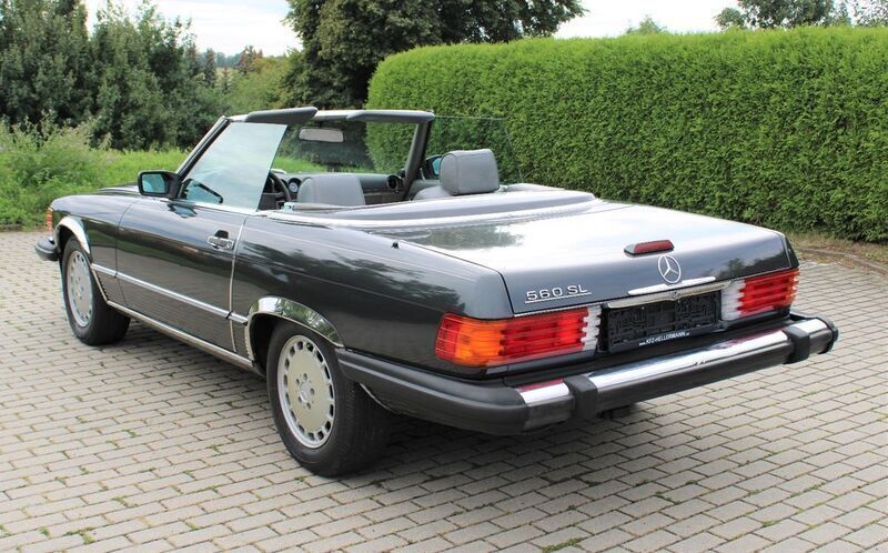 Gebraucht Mercedes 560 231 PS (169 kW) 1987 Grau Cabrio