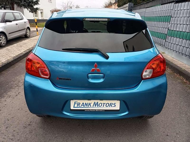 Gebraucht Mitsubishi Space Star 80 PS (58 kW) 2013 Blau Van / Kleinbus