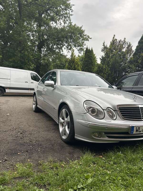 Gebraucht 2004 Mercedes E280 Avantgarde Limousine | 4.500 € (Fairer Preis) - Bild 1/4