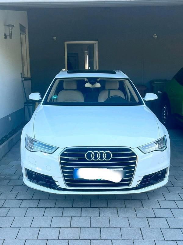 Weiß Gebraucht 2016 Audi A6 Kombi | 21.600 € (Guter Preis) - Bild 1/4