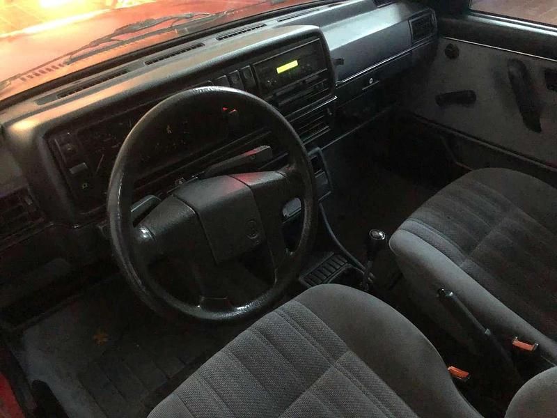 Gebraucht VW Golf III 60 PS (44 kW) 1991 Rot Kleinwagen