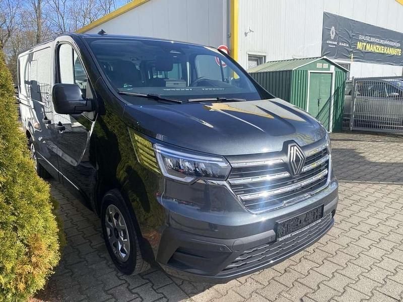 Second-hand Renault Trafic Evolution 150 CP (110 kW) 2024 Gri Monovolum