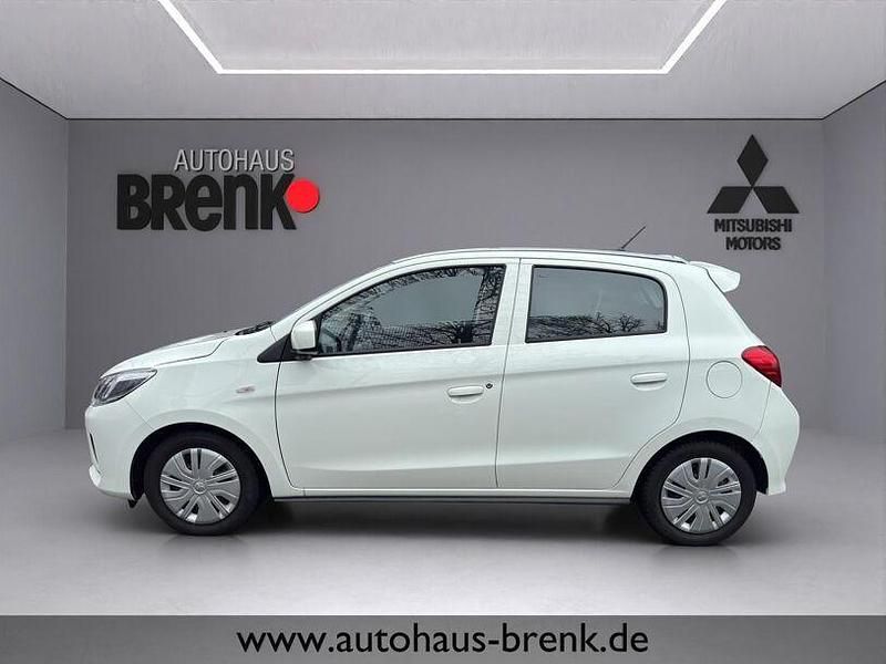 Gebraucht Mitsubishi Space Star Select 71 PS (52 kW) 2022 Islandweiss (s) Kleinwagen