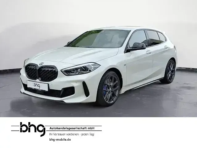 Gebraucht BMW M135 Comfort Edition 306 PS (225 kW) 2021 Kleinwagen