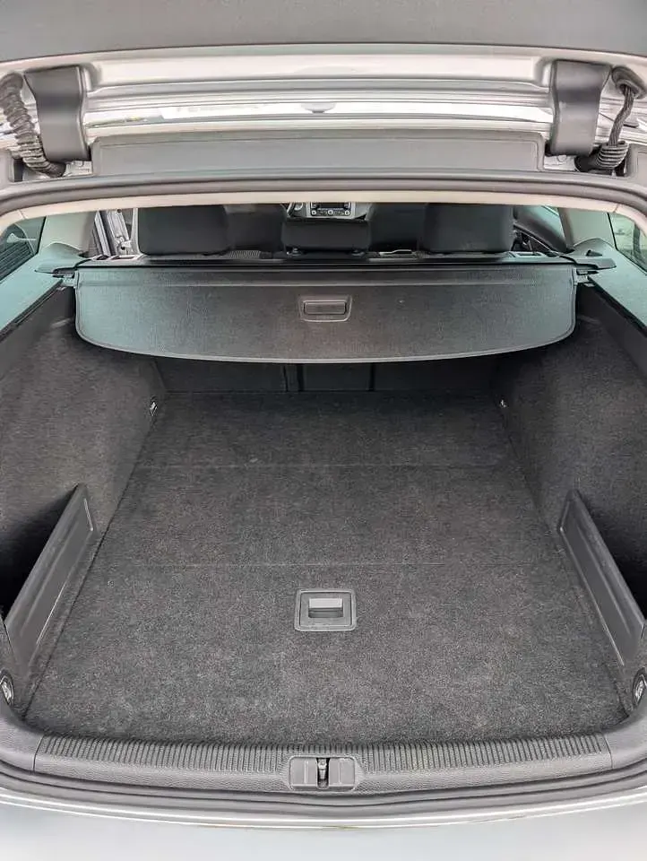Gebraucht VW Passat 140 PS (102 kW) 2012 Silber Kombi