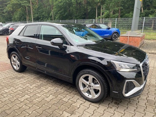Gebraucht Audi Q2 S-Line 110 PS (80 kW) 2024 Schwarz SUV