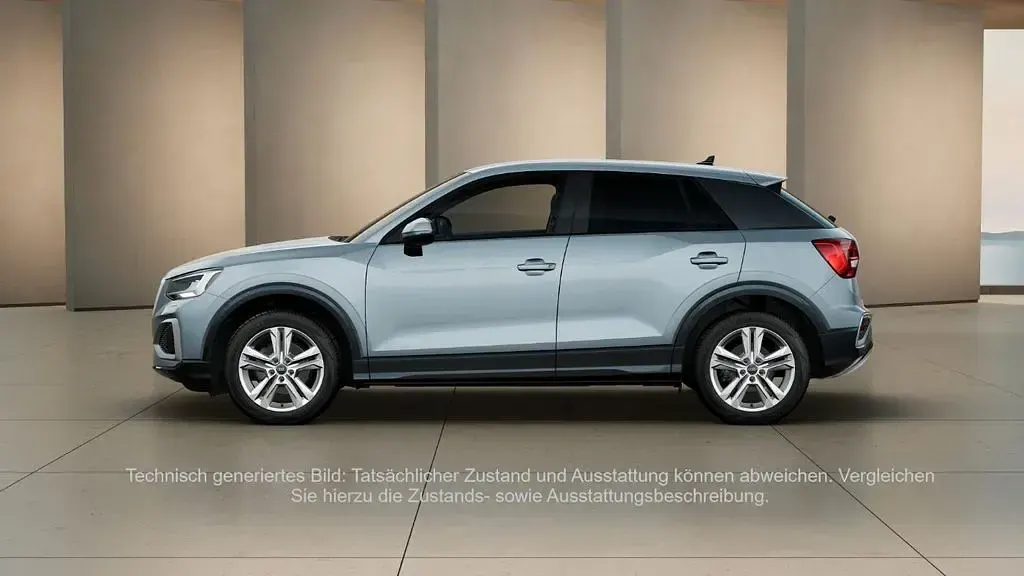 Second-hand Audi Q2 Advanced Plus 116 CP (85 kW) 2025 Gri SUV