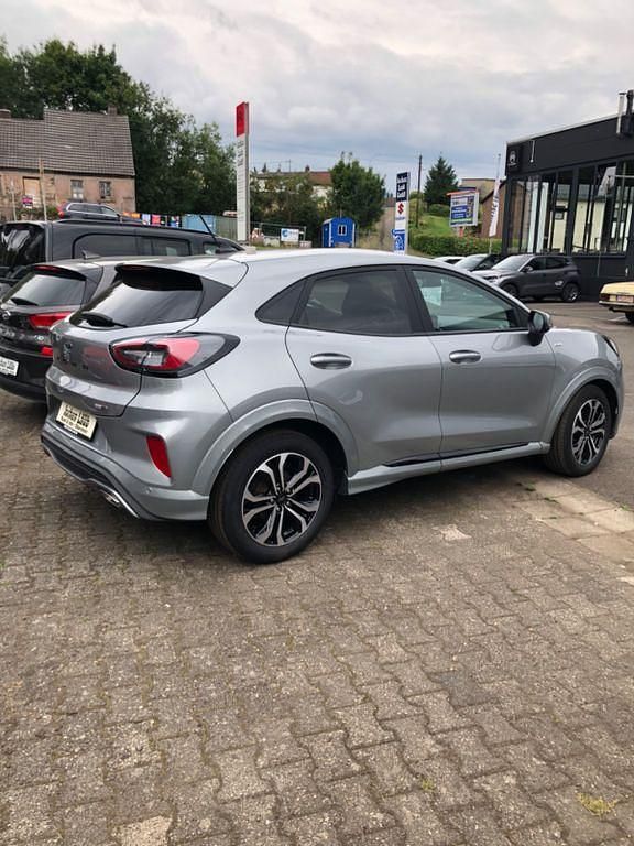 Gebraucht Ford Puma ST-Line 125 PS (91 kW) 2022 Silber Limousine