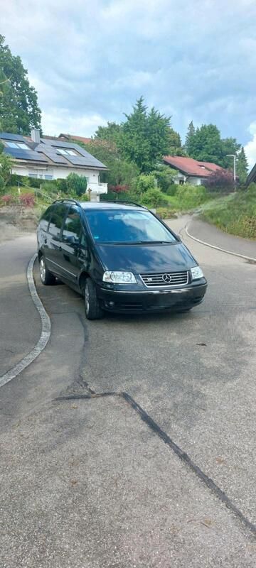 Schwarz Gebraucht 2004 VW Sharan Van / Kleinbus | 4.400 € (Teuer) - Bild 1/2