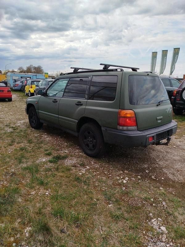 Gebraucht Subaru Forester 125 PS (91 kW) 1999 Grün SUV