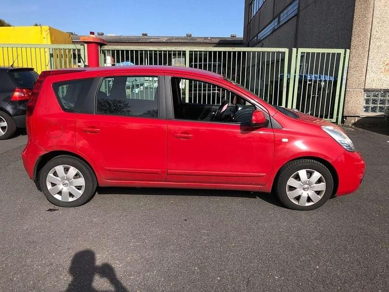 Gebraucht Nissan Note Acenta 86 PS (63 kW) 2008 Red (s) Kleinwagen