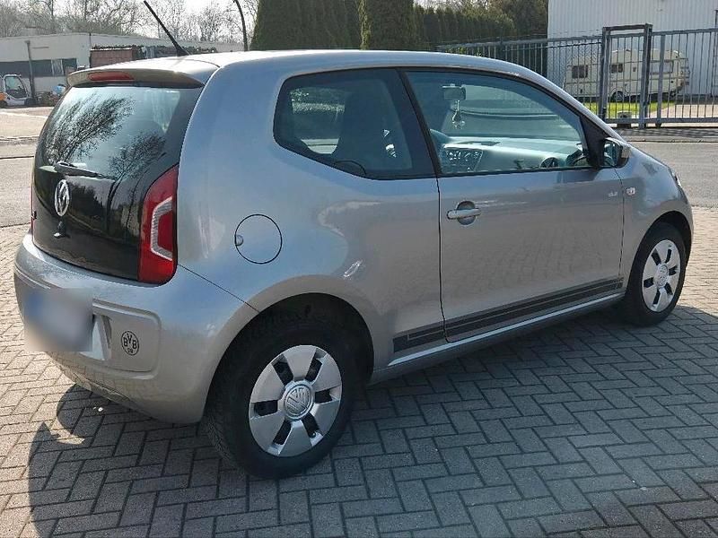 Gebraucht VW up! 60 PS (44 kW) 2016 Silber Kleinwagen