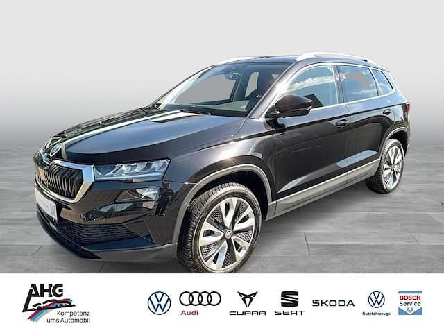 Blackmagic perleffekt Gebraucht 2024 Skoda Karoq Selection SUV | 30.379 € (Guter Preis) - Bild 1/4