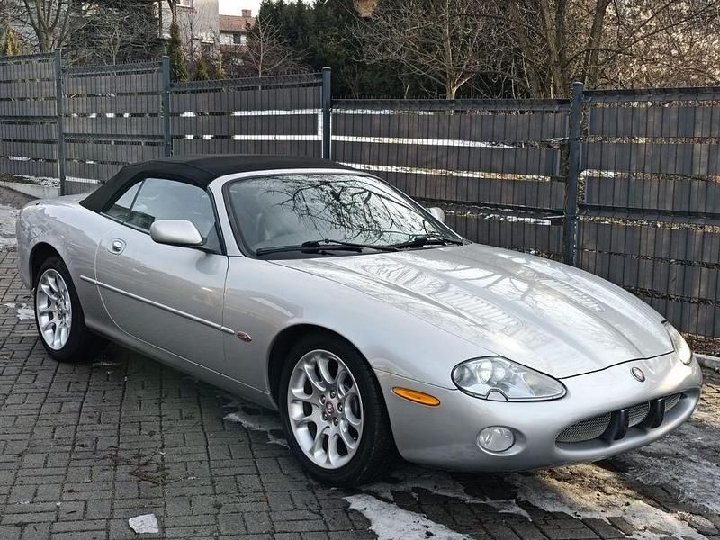 Gebraucht Jaguar XKR S 363 PS (266 kW) 2001 Silber Cabrio