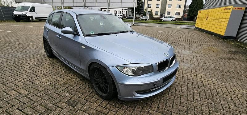 Gebraucht BMW 118 143 PS (105 kW) 2010 Blau Kleinwagen
