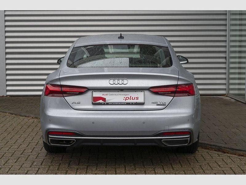 Gebraucht Audi A5 Sportback Advanced 231 PS (169 kW) 2020 Florettsilber metallic Kleinwagen