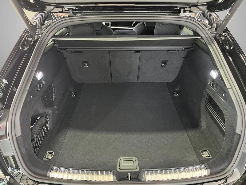 Neu Audi A5 S-Line 204 PS (150 kW) 2025 Schwarz Kombi