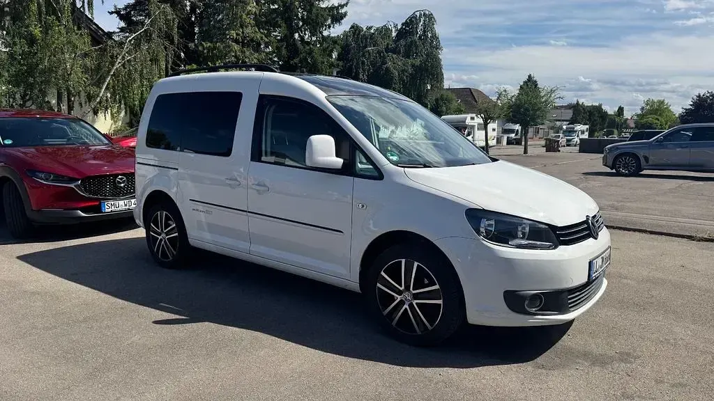 Gebraucht VW Caddy Edition 102 PS (75 kW) 2014 Weiß Van / Kleinbus