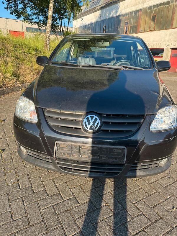 Schwarz Gebraucht 2007 VW Fox Kleinwagen | 1.000 € (Superpreis) - Bild 1/4