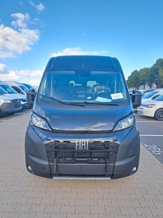Schwarz Neu 2024 Fiat Ducato Van | 61.761 € - Bild 1/4