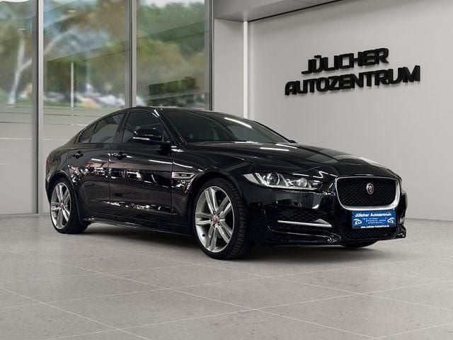 Schwarz Gebraucht 2019 Jaguar XE R-Sport Limousine | 17.490 € (Guter Preis) - Bild 1/4