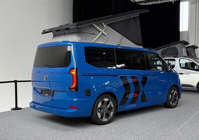 Neu VW T7 Style 150 PS (110 kW) 2026 Blau Van