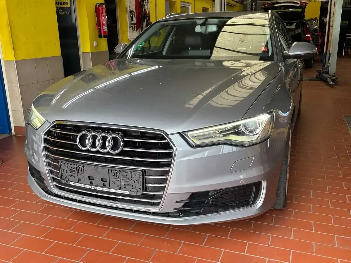 Gebraucht Audi A6 218 PS (160 kW) 2016 Tornadograu metallic Kombi