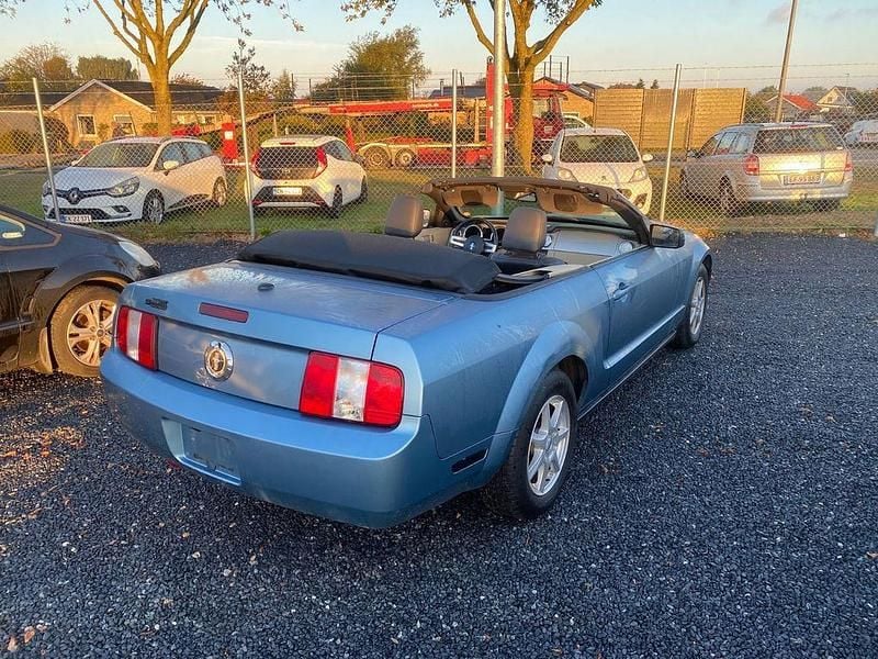 Gebraucht Ford Mustang 213 PS (156 kW) 2008 Blau Cabrio