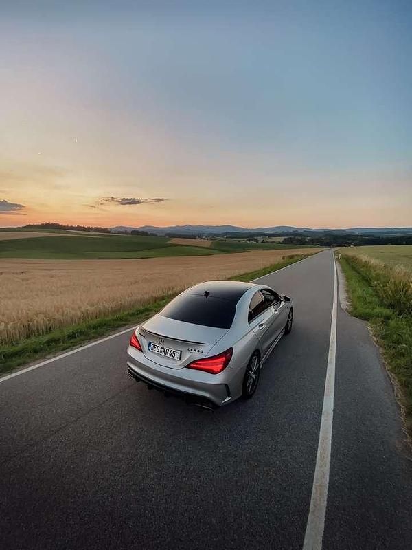 Gebraucht Mercedes CLA45 AMG AMG 381 PS (280 kW) 2018 Coupé