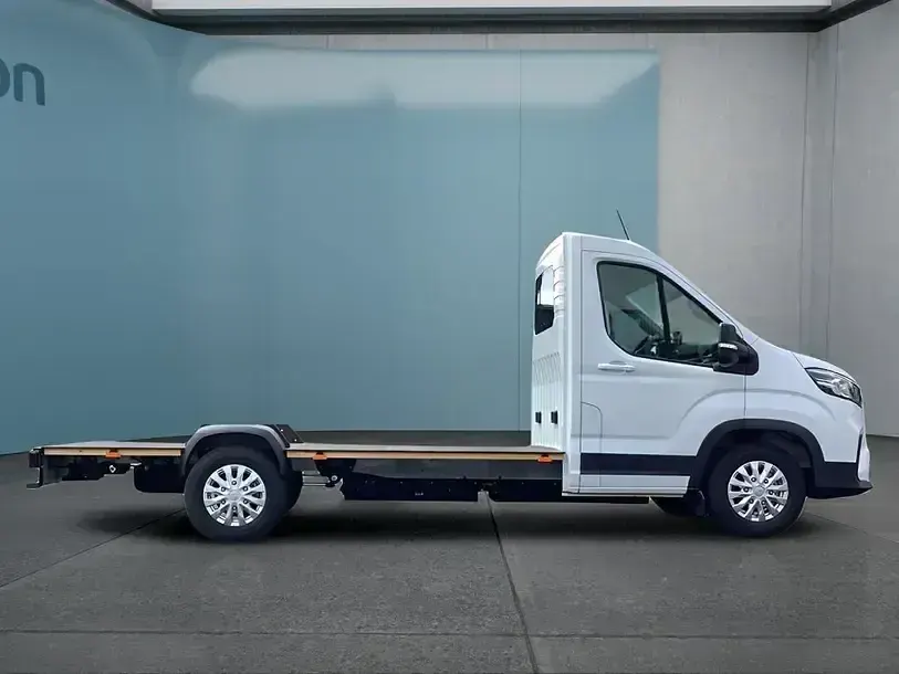 Usata Maxus eDeliver 9 150 kW (204 CV) 2025 Bianco Furgone