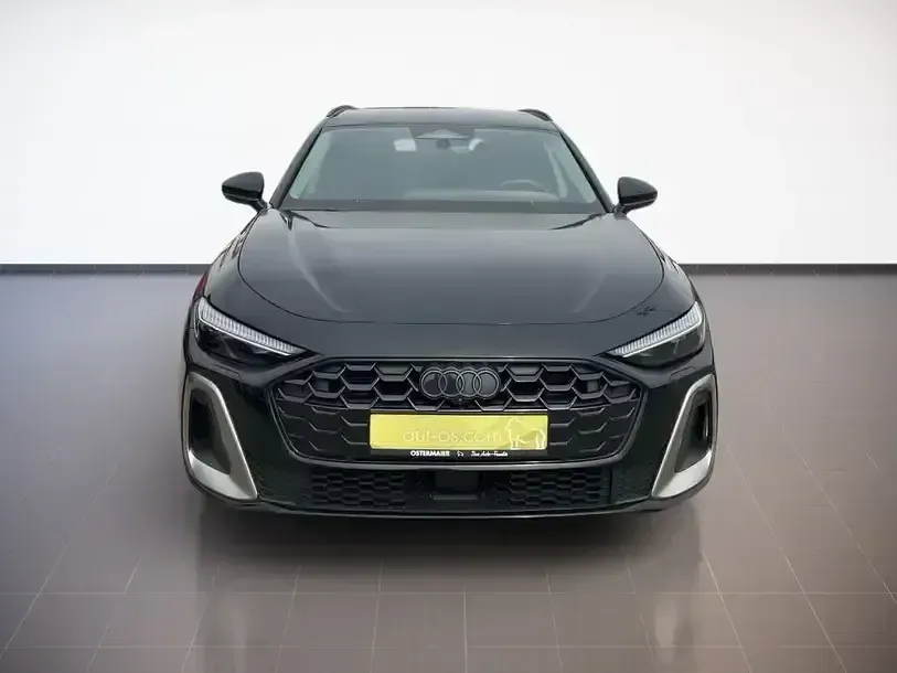 Gebraucht Audi A5 S-Line 204 PS (150 kW) 2025 Schwarz Kombi