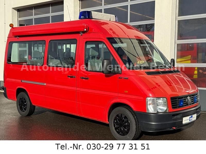 Second-hand VW LT 95 CP (69 kW) 2004 Roșu Break