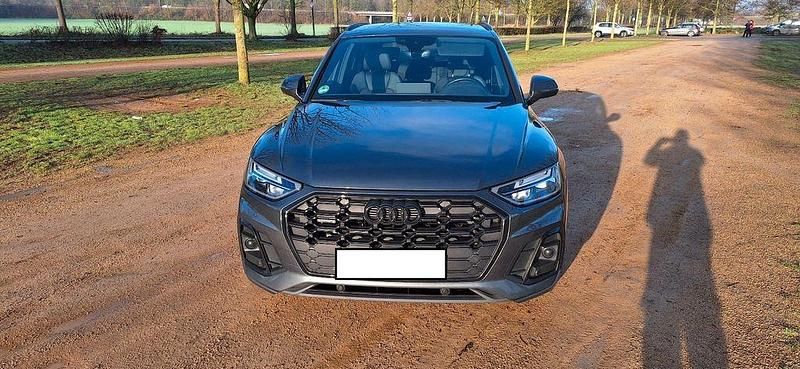 Second-hand Audi Q5 Business 204 CP (150 kW) 2023 Gri SUV