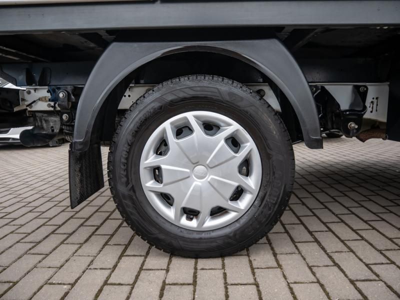 Gebraucht Ford Transit Trend 131 PS (96 kW) 2022 Weiss / frozen white