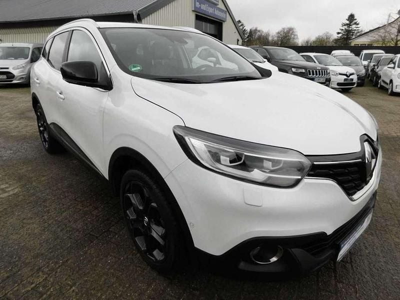 Gletscherweiss Gebraucht 2017 Renault Kadjar Crossborder SUV | 15.590 € (Etwas zu teuer) - Bild 1/4