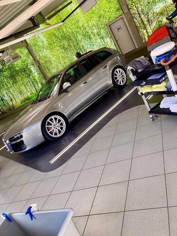 Silber Gebraucht 2007 Alfa Romeo 159 Ti Kombi | 2.950 € (Superpreis) - Bild 1/4