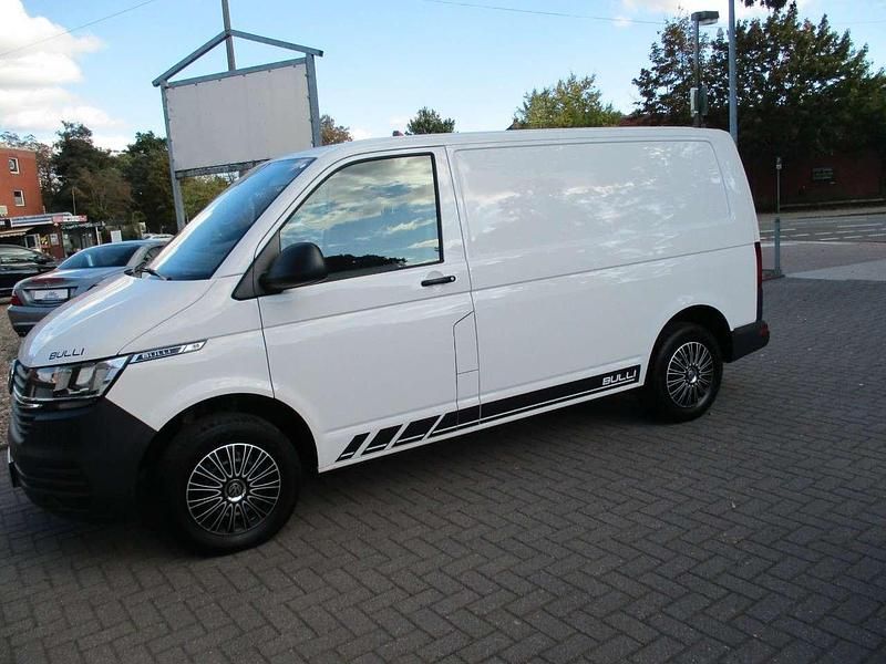 Gebraucht VW Transporter 110 PS (80 kW) 2021 Candyweiss Van