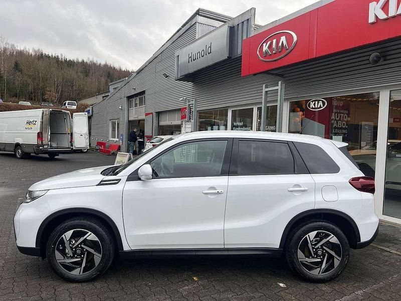 Neu Suzuki Vitara Comfort+ 129 PS (94 kW) 2026 Cool white pearl SUV