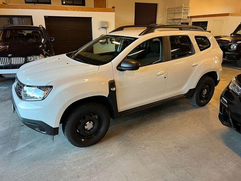Gebraucht Dacia Duster Comfort 131 PS (96 kW) 2021 Weiß SUV