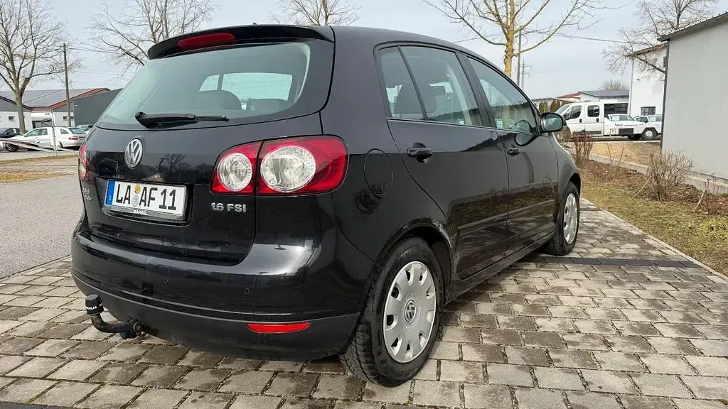 Gebraucht VW Golf Plus Cross 116 PS (85 kW) 2007 Schwarz Van / Kleinbus
