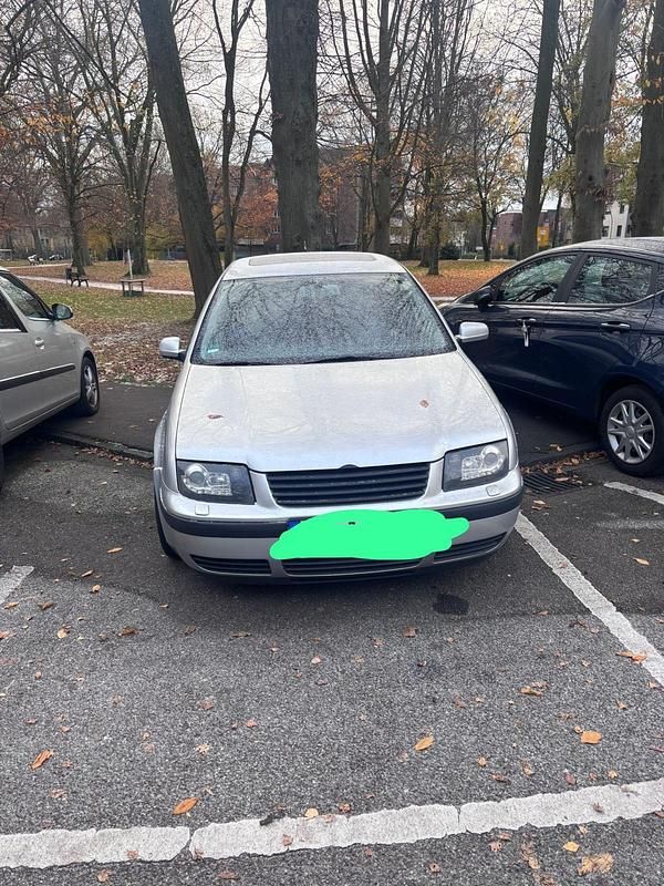 Gebraucht VW Bora 150 PS (110 kW) 2000 Silber Limousine